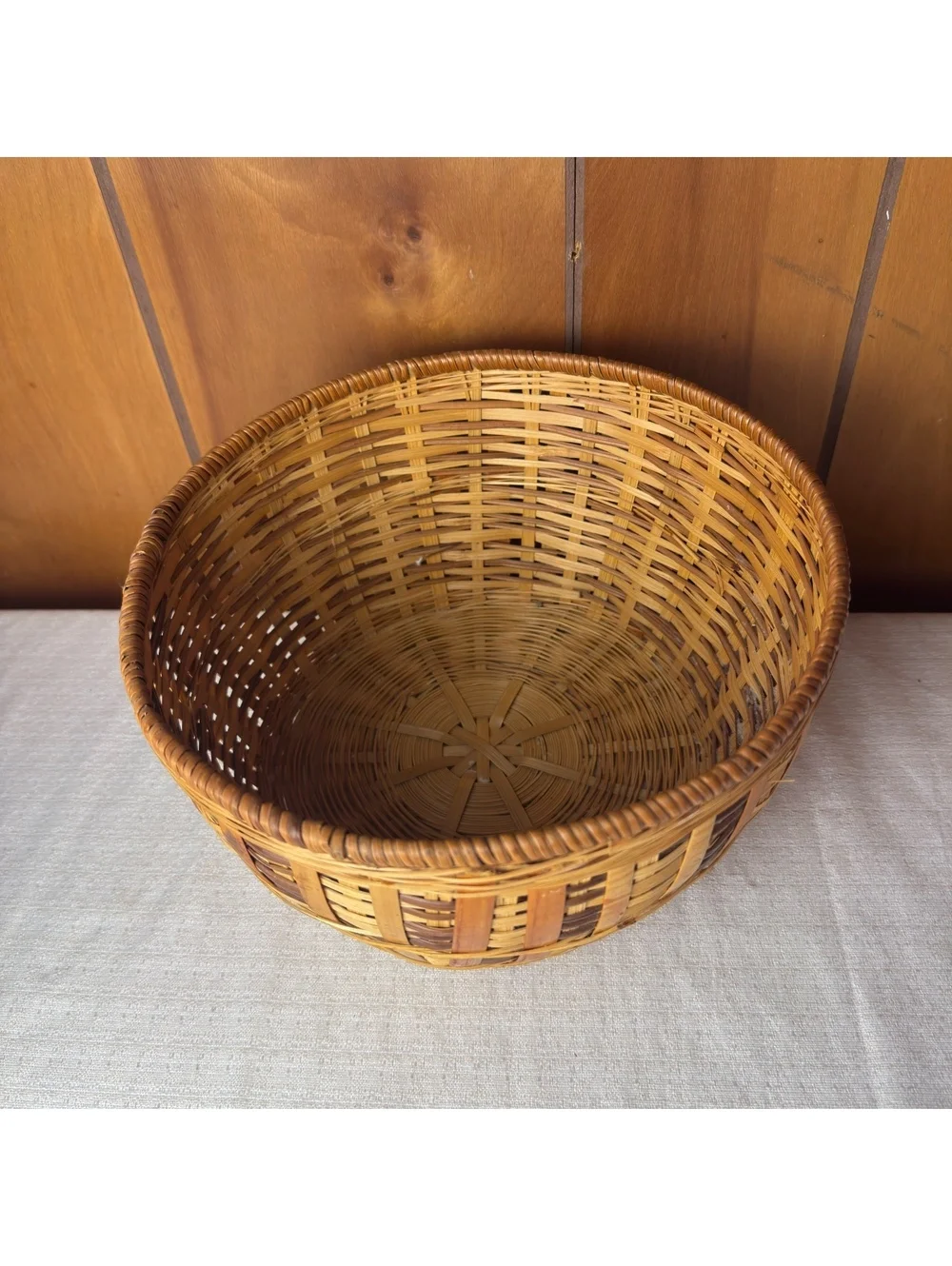Vintage Handwoven Wicker Basket Round Boho Farmhouse Storage Decor 10 Inch